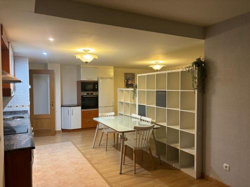 Apartamentos Palacio Azcárate Calle Calvario – Ezcaray, WV