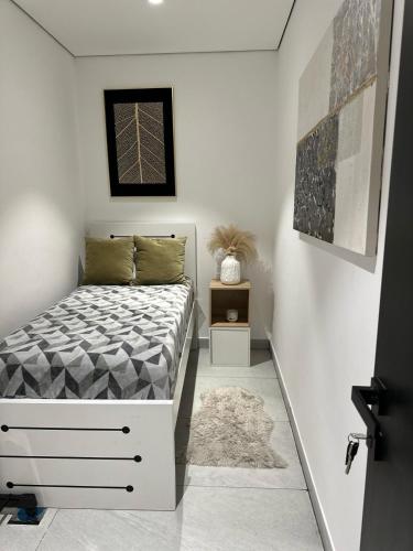 Brand New Stunning Private Room With Bathroom *Huge Balcony, Dubaï (photo 7)