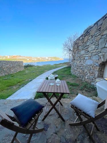 Beachfront Kalo Livadi Cycladic house in Mykonos