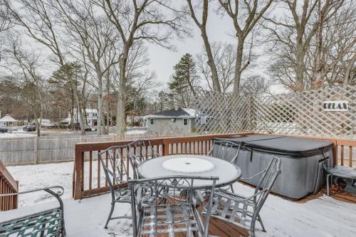 Shirley Vacation Rental with Hot Tub, 7 Mi to Beach! in Shirley, USA