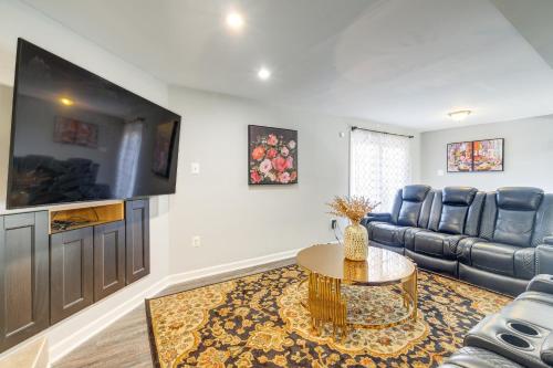 Pet-Friendly Woodbridge Retreat Near Potomac Mills in Woodbridge, USA