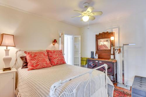 Athens Apartment 2 Mi to University of Georgia! Athens Apartment 2 Mi to University of Georgia!