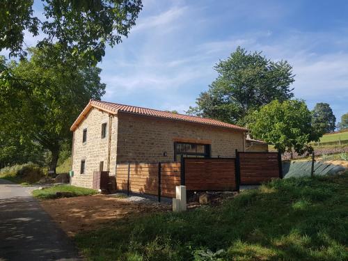 Gîte de caractère gîte à louer Saint-Priest-la-Vêtre