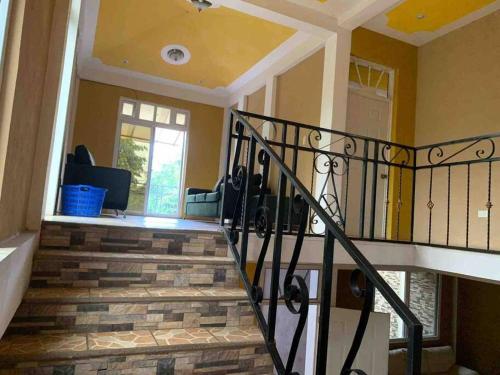 Casa 4 a 5 minutos del IRTRA in Zona 1