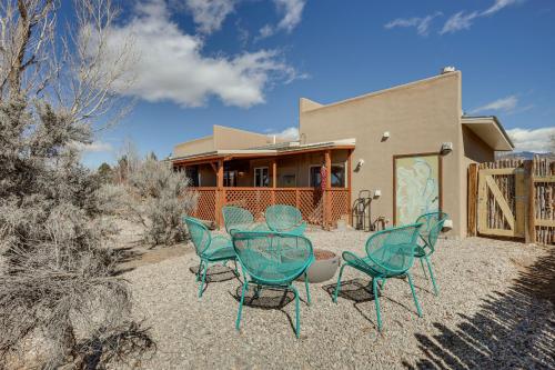 Taos Home with Private Hot Tub, Sauna and Gas Grill!