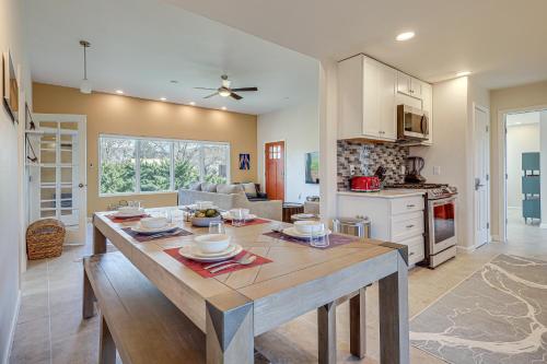 Taos Home with Private Hot Tub, Sauna and Gas Grill! in Taos, USA