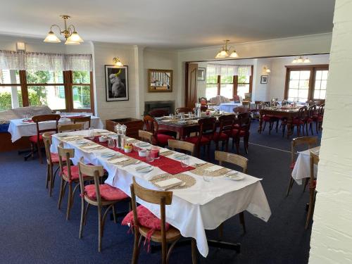 Restaurant, Girraween Country Inn in Stanthorpe