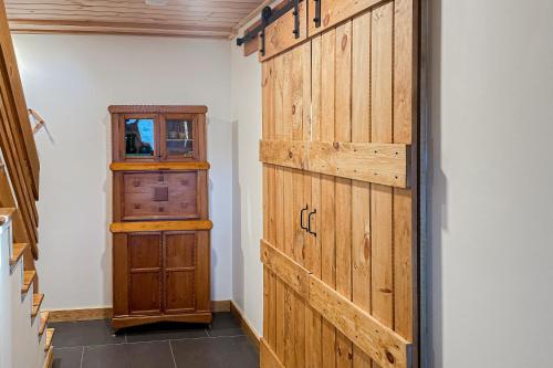 Heart Of The Mountains Heart Of The Mountains