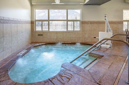 Best Western Plus Ponderay Mountain Lodge Sandpoint