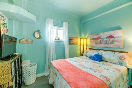 Pet-Friendly Cottage with Grill and Yard 5Mi to Beach! - main image