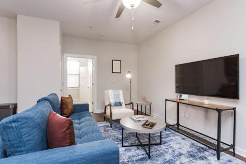 CozySuites Music Row Spacious 1BR with free parking 41 in Nashville, USA