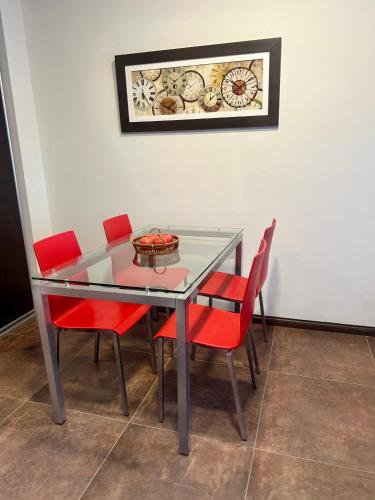 One-Bedroom Apartment image 9