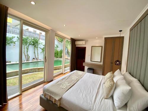 Mila's Villa - image 4