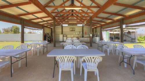 Faciliteiten, Barcaldine Caravan Park in Barcaldine