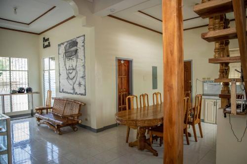 Fardesam Guesthouse - near Beach and Siquijor Port in シキホル