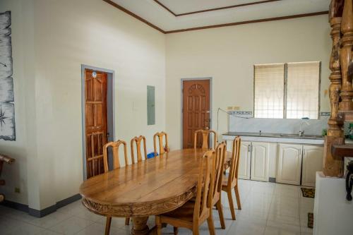 Fardesam Guesthouse - near Beach and Siquijor Port in シキホル