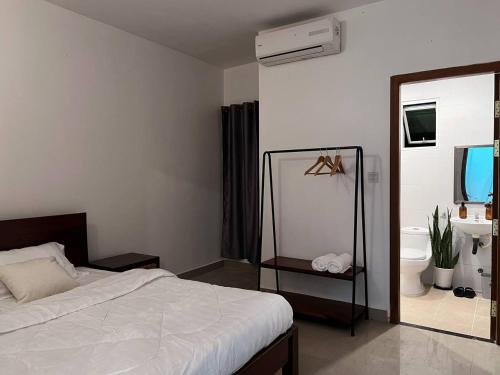 D32 Homestay near airport Behind Brown coffee airport