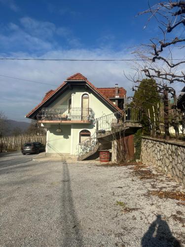 ZIDANICA MEDLE - Apartment - Otočec