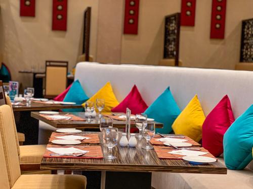 Western Hotel - Madinat Zayed