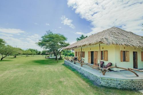 Lake Natron Maasai giraffe eco Lodge and camping in Ngorongoro