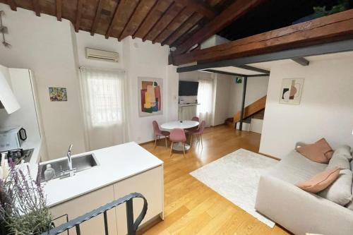 Romantic Apartment in Florence, Florencja