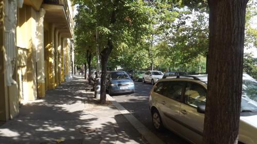 Get Prague Flat Slovenska, Prague (photo 4)