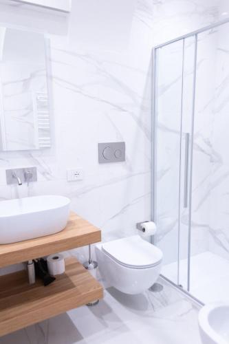 Stay In Rome - image 10