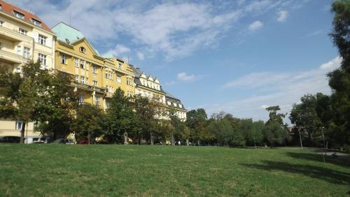 Get Prague Flat Slovenska, Prague (photo 9)
