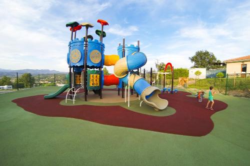 Létesítmények, Camping Gironella in Gironella