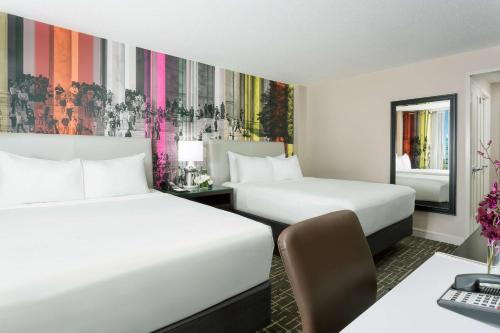 Hyatt Centric Arlington - image 10