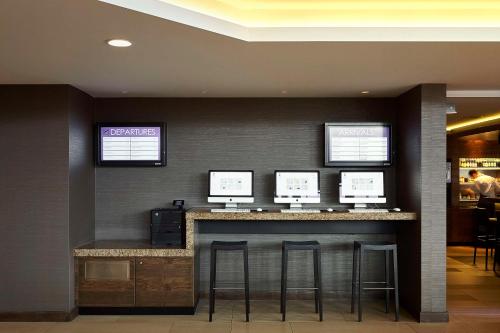 Hyatt Place Amsterdam Airport - image 2