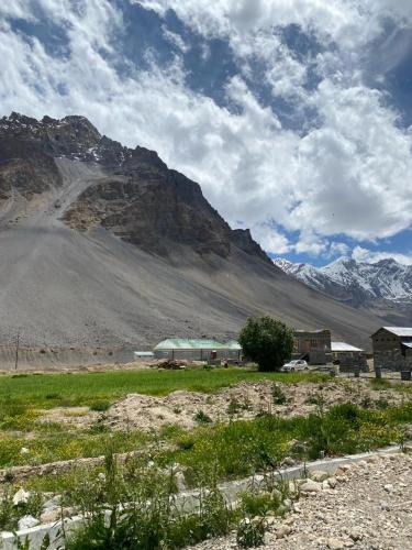 Moksha, Losar in Losara