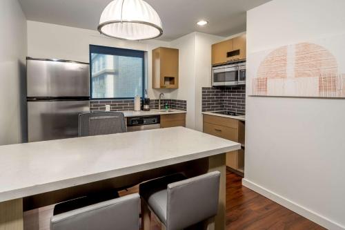 Hyatt House Salt Lake City Downtown - Hotel - Salt Lake City