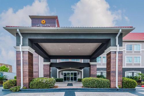 La Quinta by Wyndham Tomball - image 3