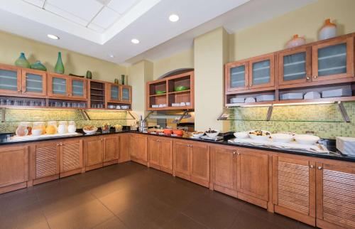 Étterem, Hyatt Place Charleston Airport/Convention Center near Drayton Hall