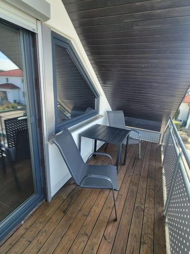 Erkély/terasz, Ruhige Ferienwohnung auf dem Land in Starzach