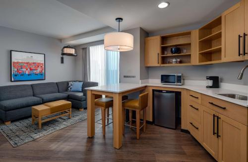 One-Bedroom King Suite with Sofa Bed