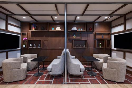 Hyatt Place Austin Lake Travis/Four Points in Austin, USA