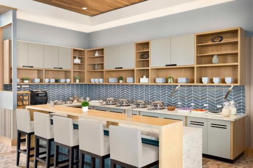 Hyatt Place Virginia Beach Oceanfront - image 13
