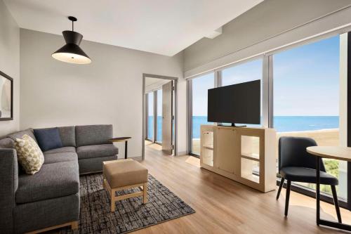 Hyatt Place Virginia Beach Oceanfront - main image