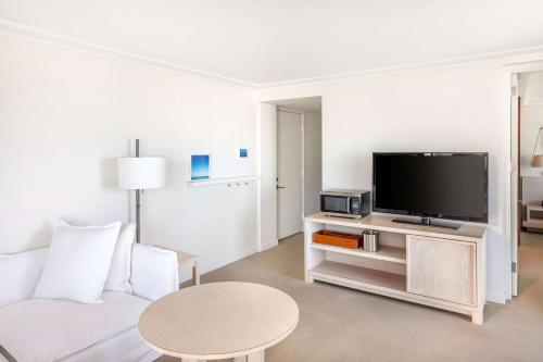 Hilton Vacation Club The Modern Honolulu