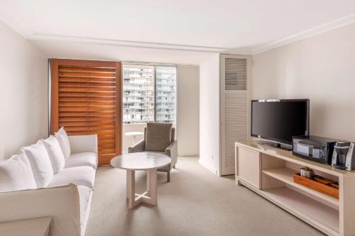 Hilton Vacation Club The Modern Honolulu