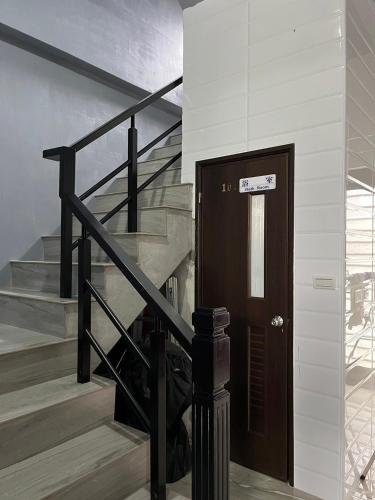 Sea Snail 2 B&B near Wind Power Plant