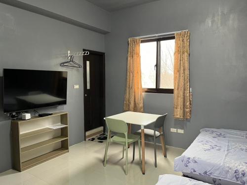 Sea Snail 2 B&B near Wind Power Plant