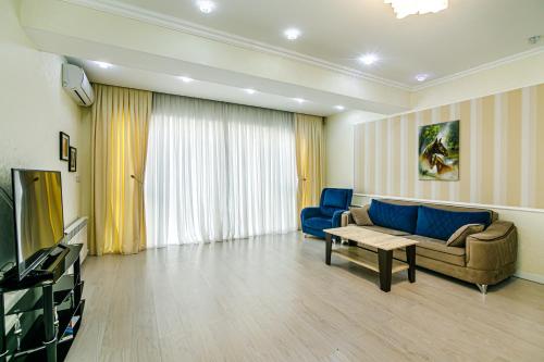 PARK AZURE Luxury Apartment B1 – khách sạn tại Khatai