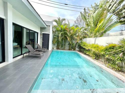 Modern 2 bedroom Pool in Layan