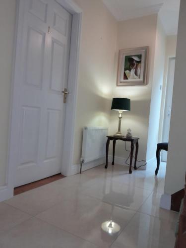 Woodhaven Manor h91rc9d 2