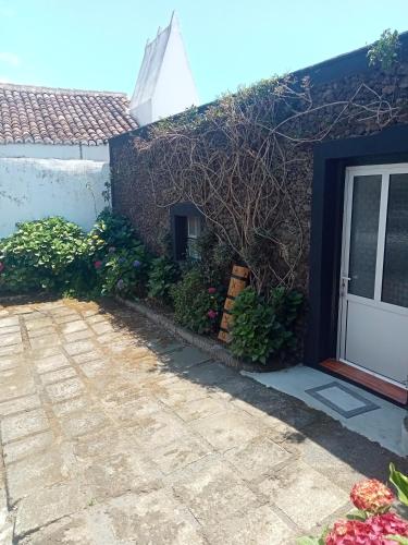 ทัศนียภาพภายนอกโรงแรม, O Anexo in โนสซาซิงยอรา โดปิลาร์