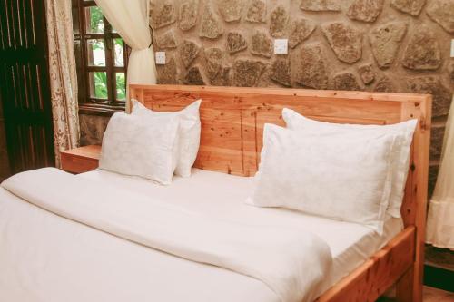 Ngorongoro Camp and Lodge