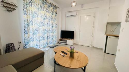 ATHINA, Ofrynio (Foto 10)
